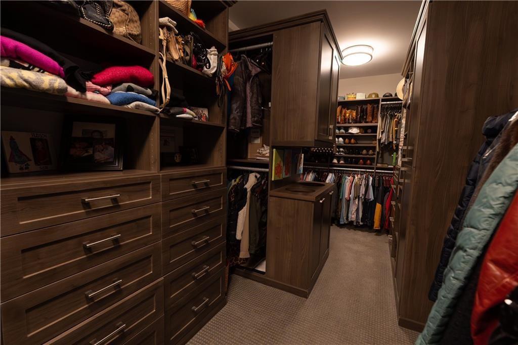 1299 W Wesley Road NW