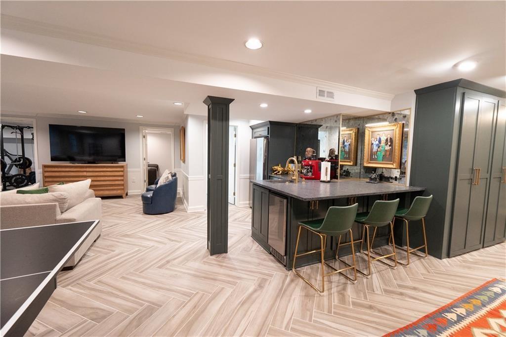 1299 W Wesley Road NW