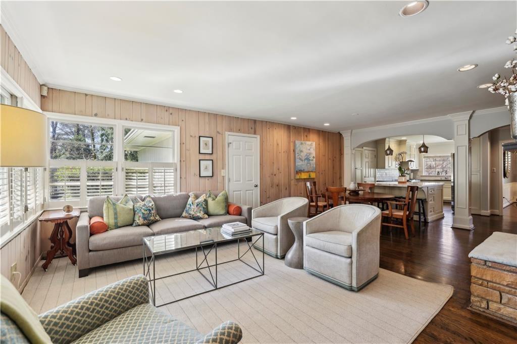 1299 W Wesley Road NW