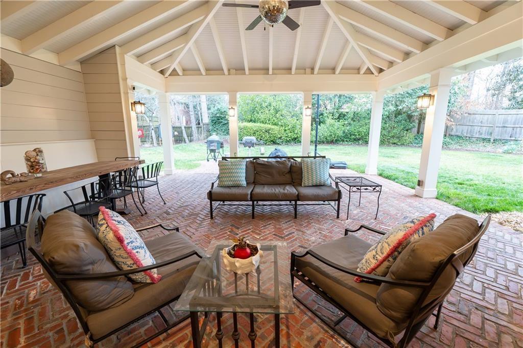 1299 W Wesley Road NW