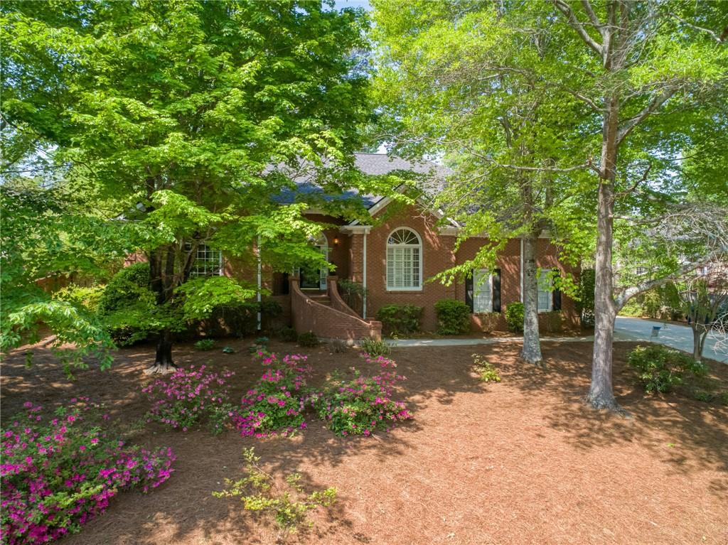 225 Wexford Overlook Drive