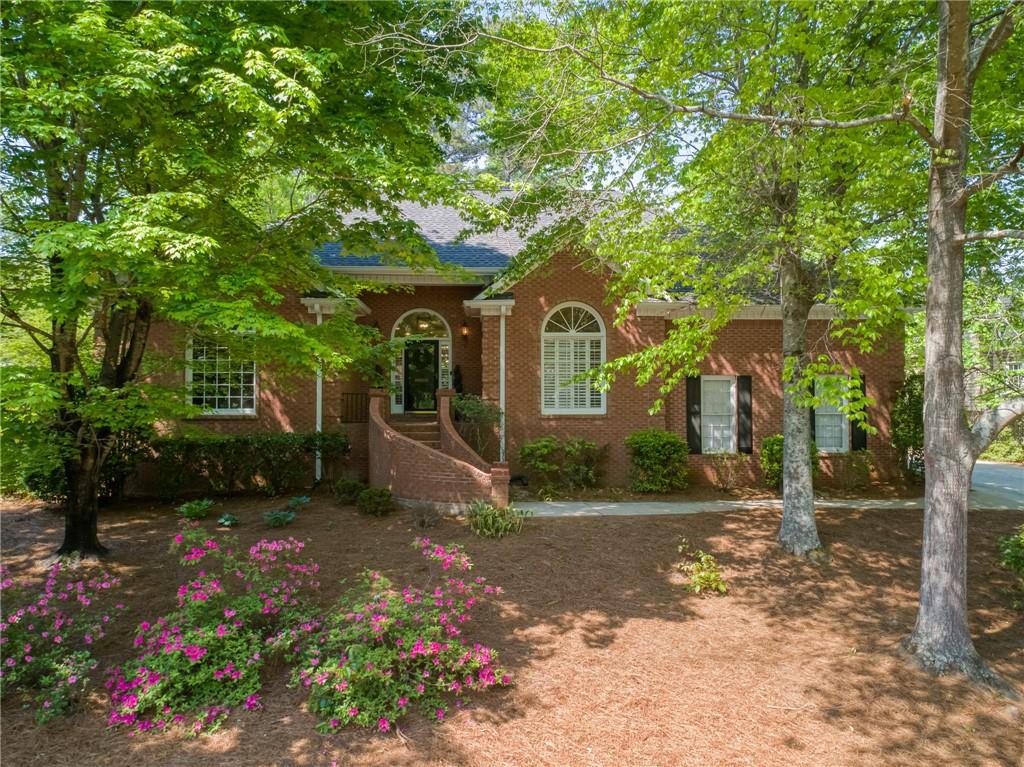 225 Wexford Overlook Drive