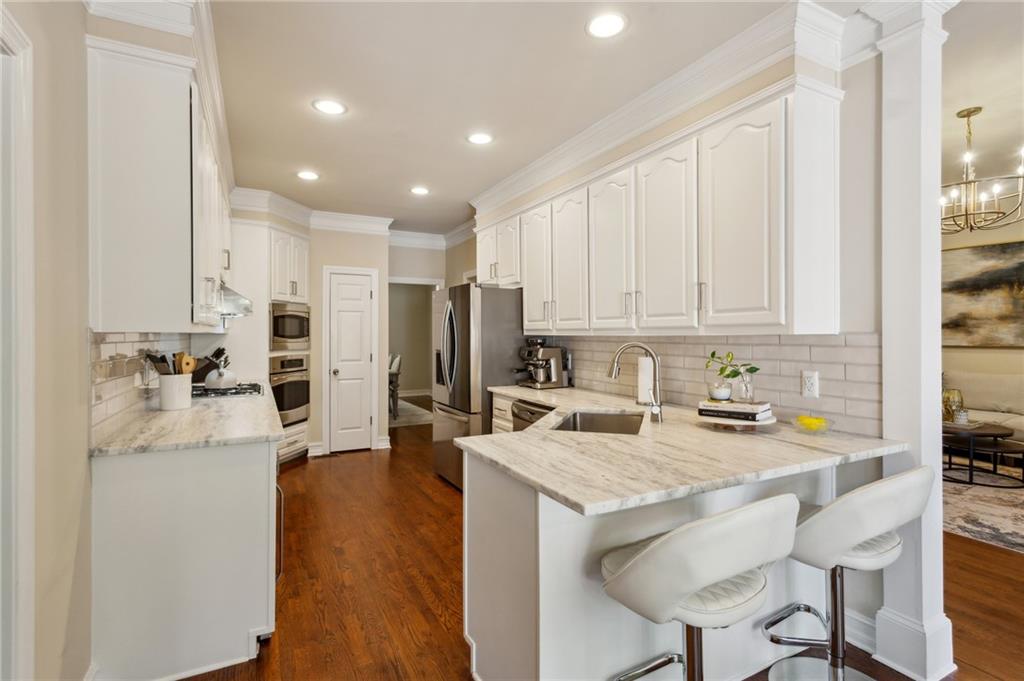 225 Wexford Overlook Drive