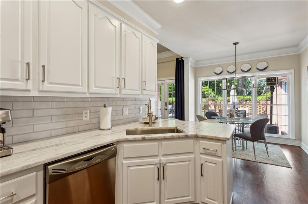 225 Wexford Overlook Drive