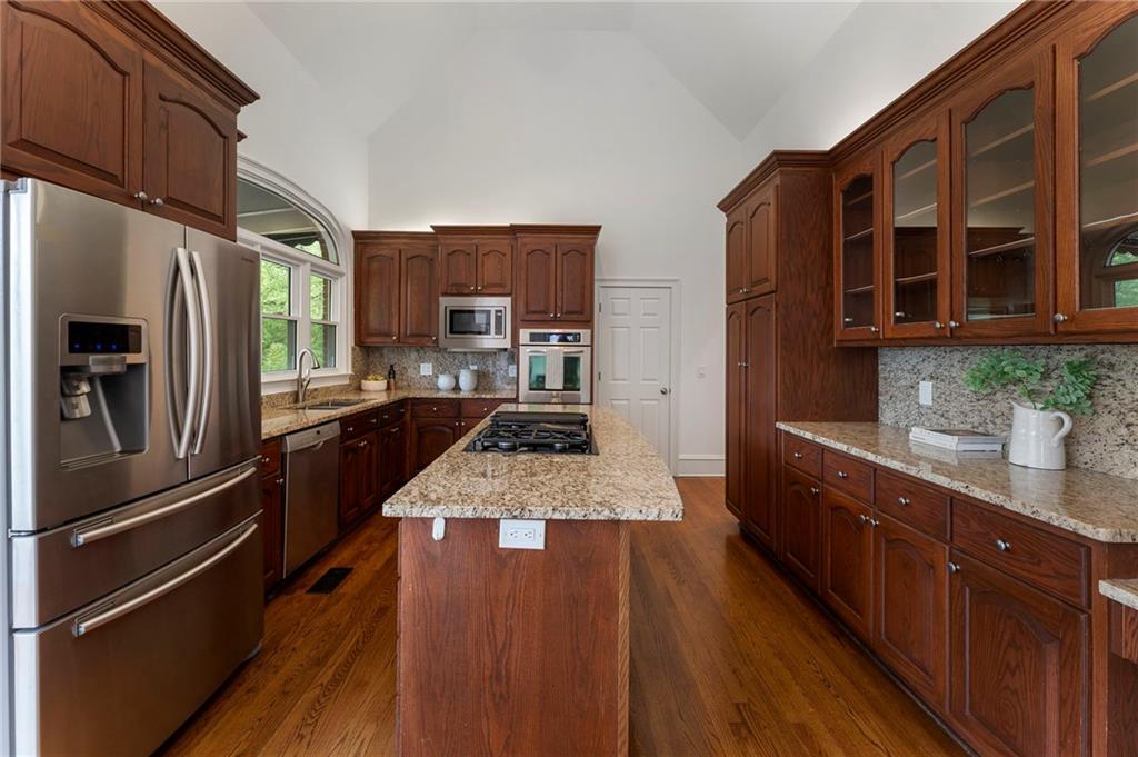 4223 Wieuca Overlook NE