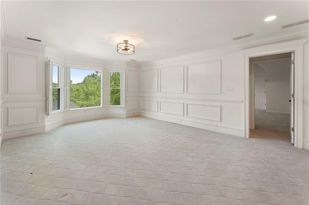 4223 Wieuca Overlook NE