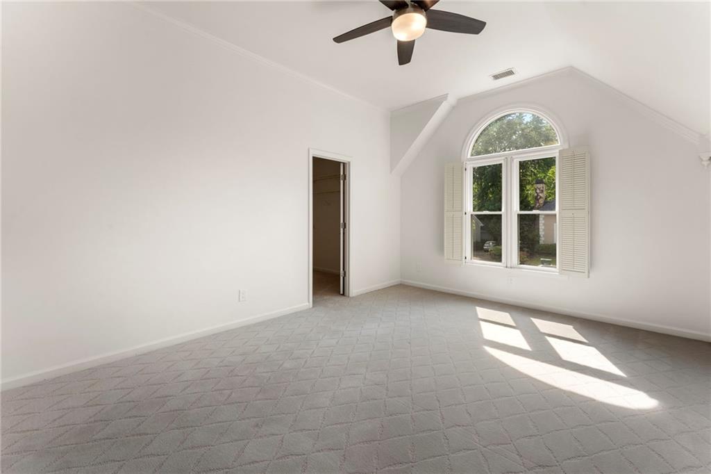 4223 Wieuca Overlook NE