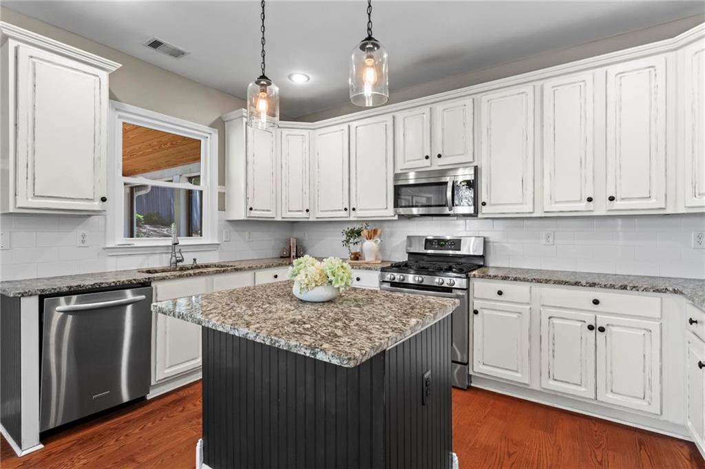 920 Pebblestone Court