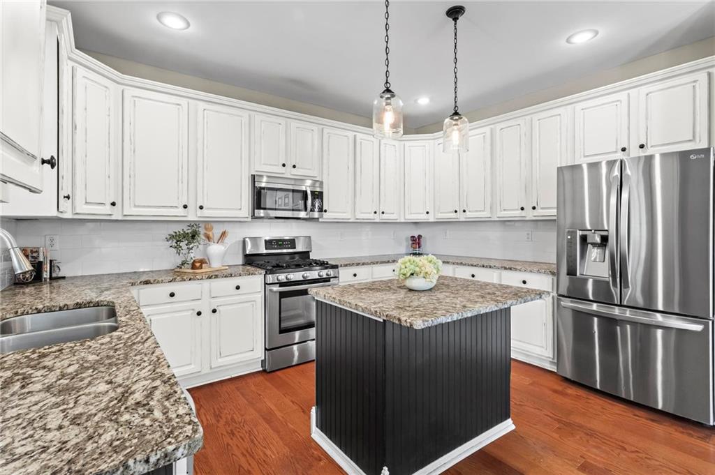 920 Pebblestone Court