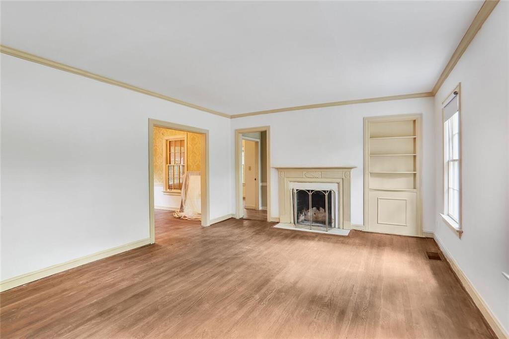 1861 Ardmore Road NW