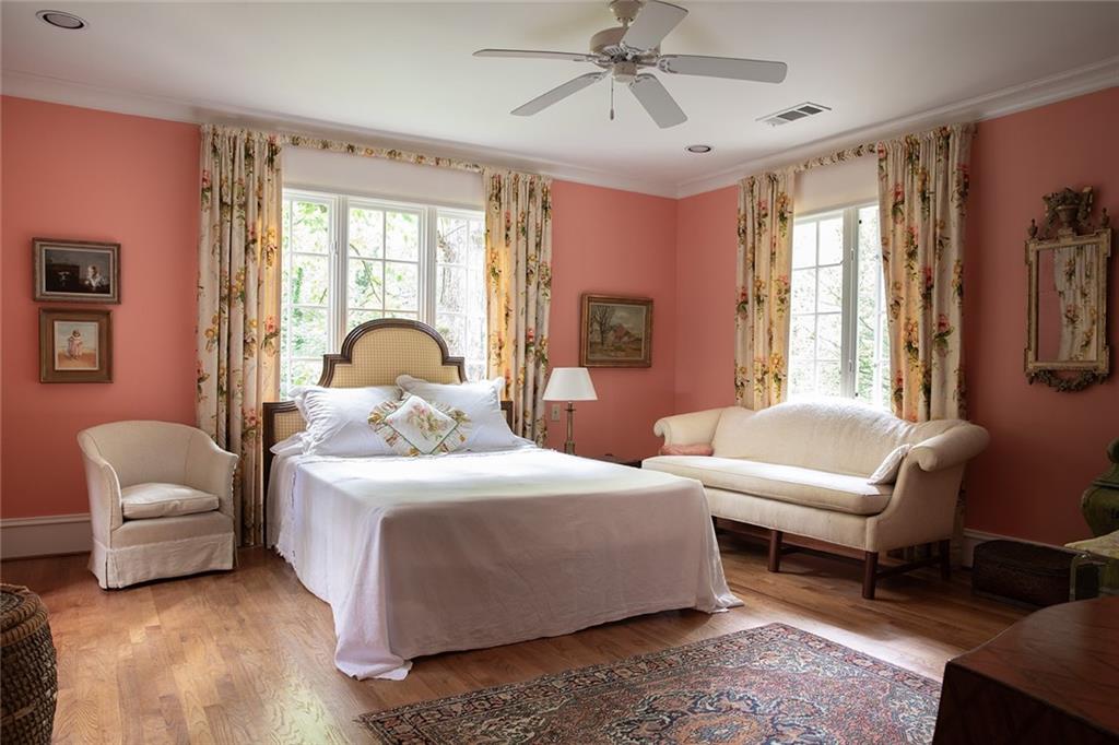 4705 Paran Valley NW