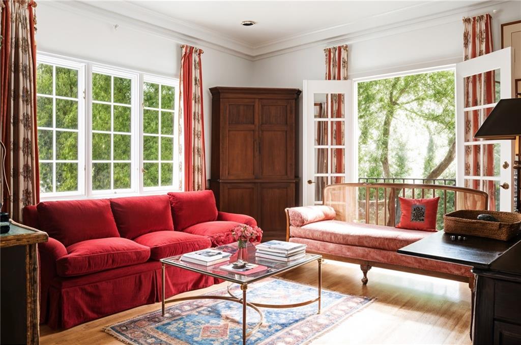 4705 Paran Valley NW