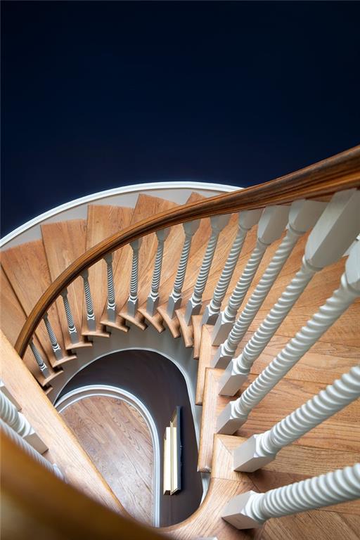 4705 Paran Valley NW