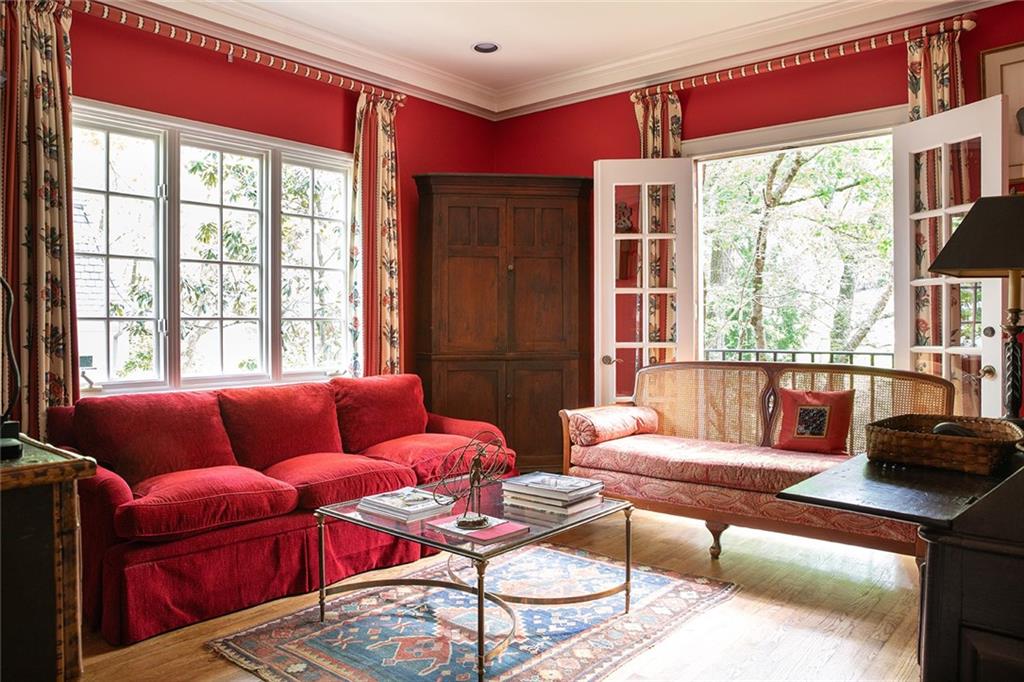 4705 Paran Valley NW