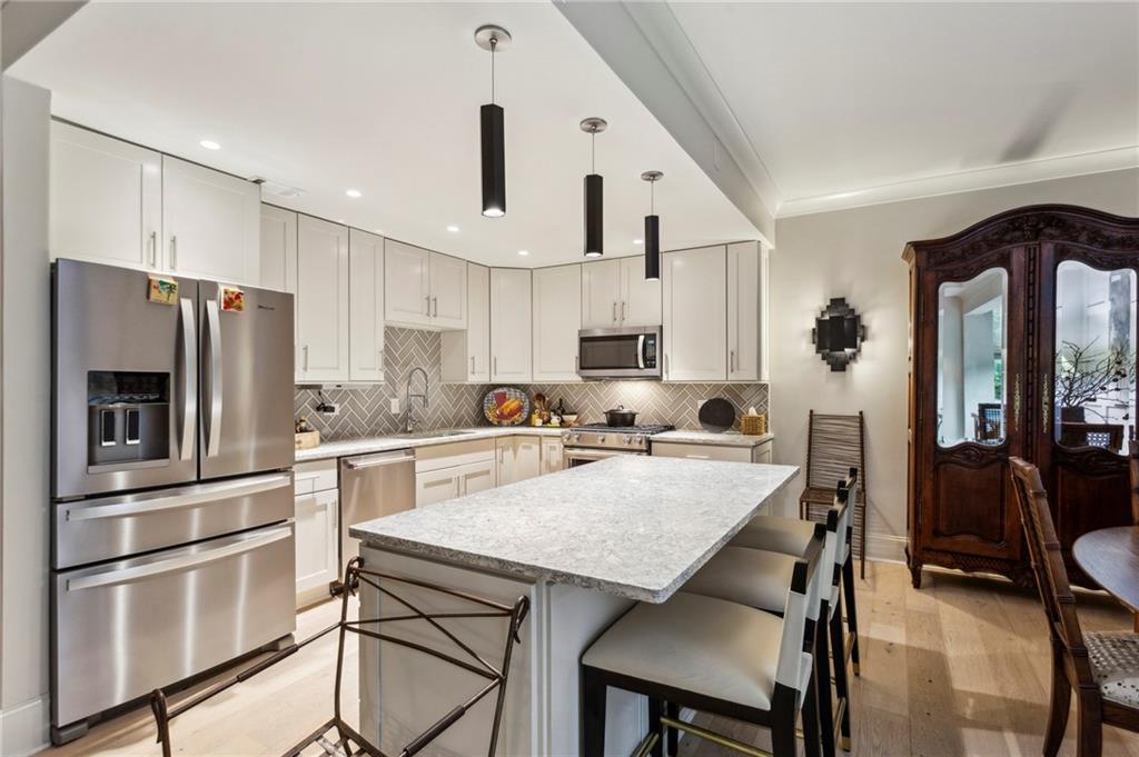 2632 Peachtree Road NW Unit 203B