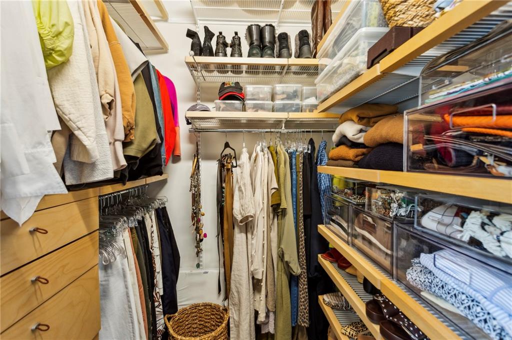 2632 Peachtree Road NW Unit 203B