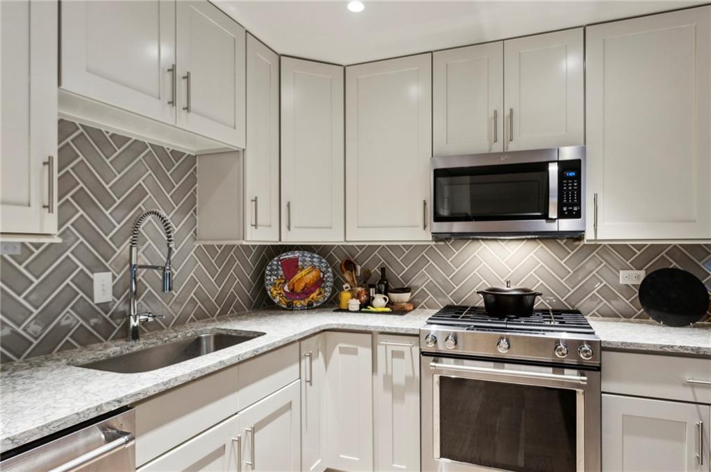 2632 Peachtree Road NW Unit 203B