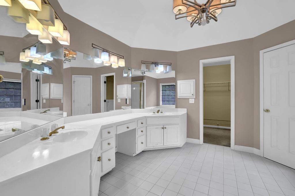 835 Hampton Bluff Drive