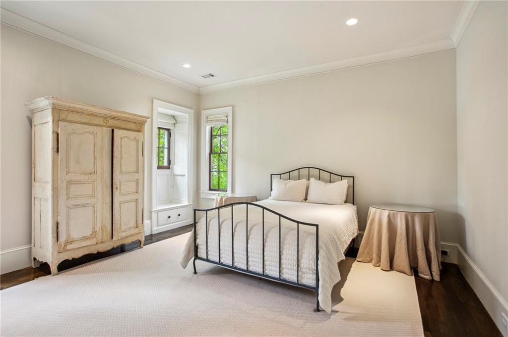 603 E Paces Ferry Road NE