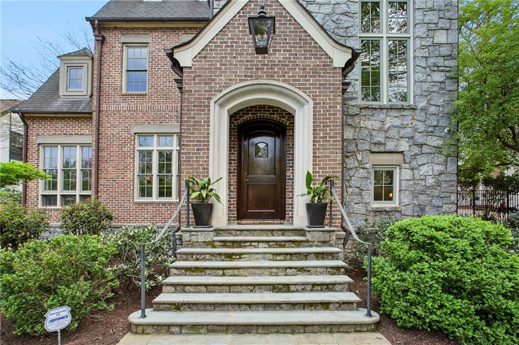 603 E Paces Ferry Road NE