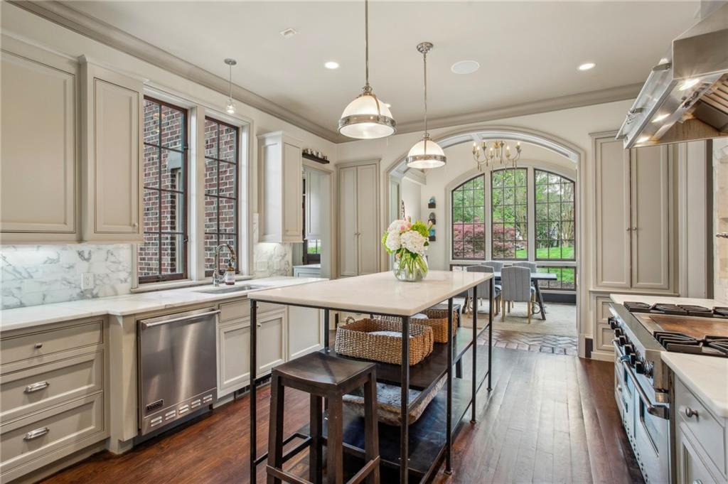 603 E Paces Ferry Road NE