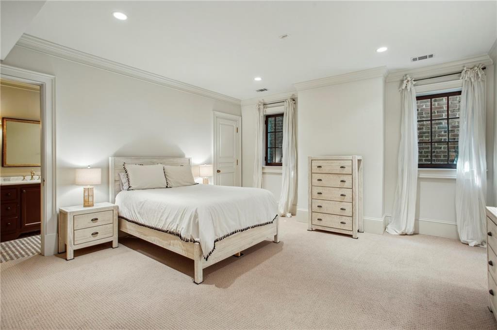 603 E Paces Ferry Road NE