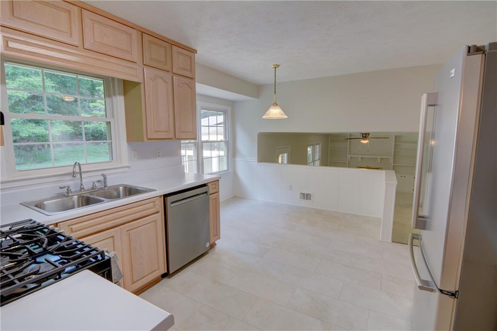 3407 Larch Pine Drive