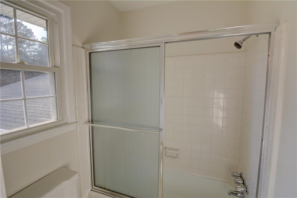 3407 Larch Pine Drive