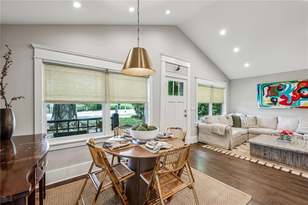 901 United Avenue SE