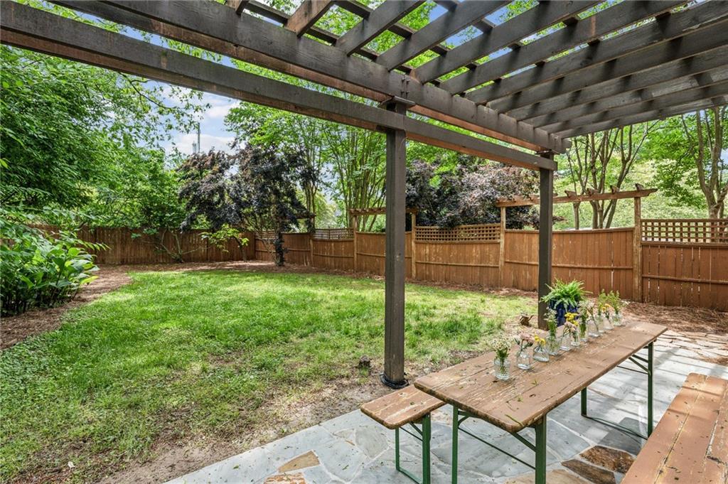 901 United Avenue SE