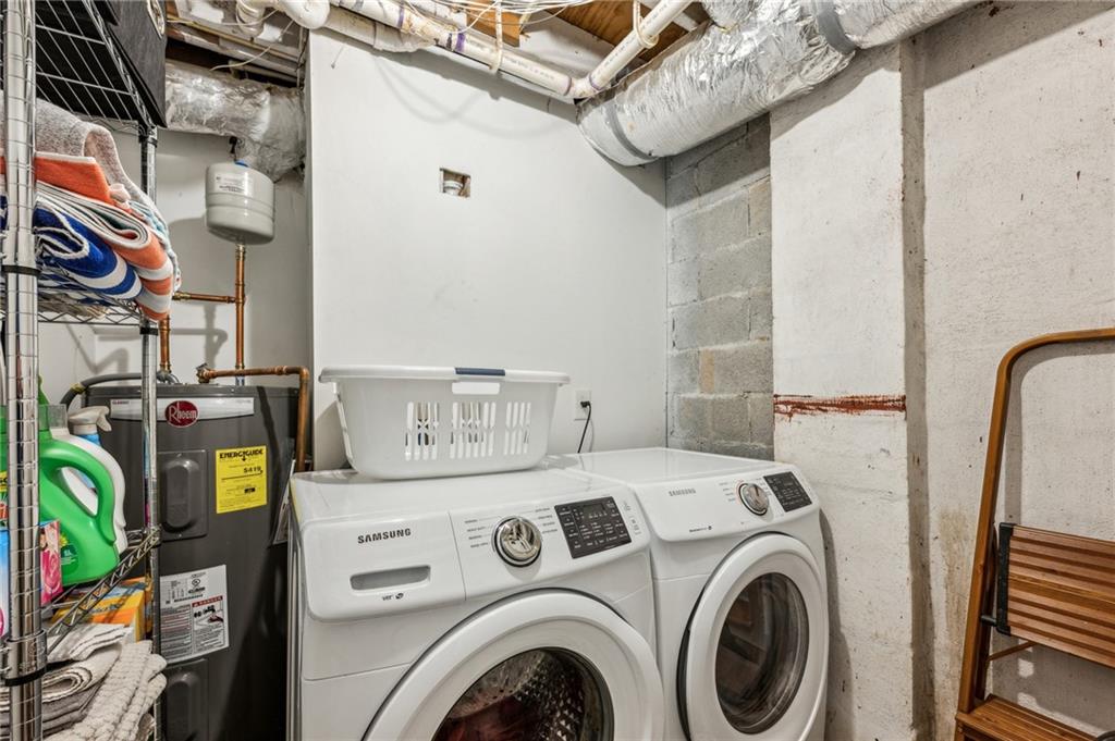 901 United Avenue SE