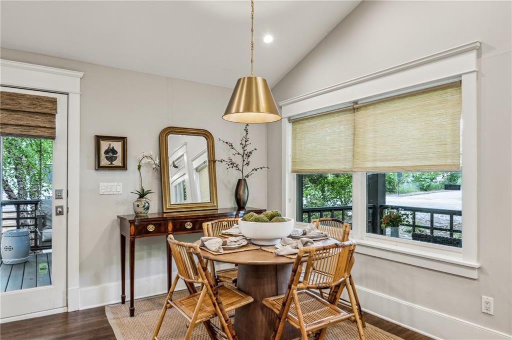 901 United Avenue SE