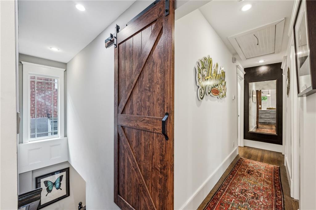 901 United Avenue SE