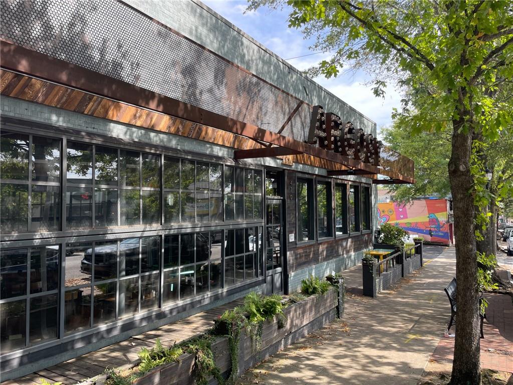 901 United Avenue SE