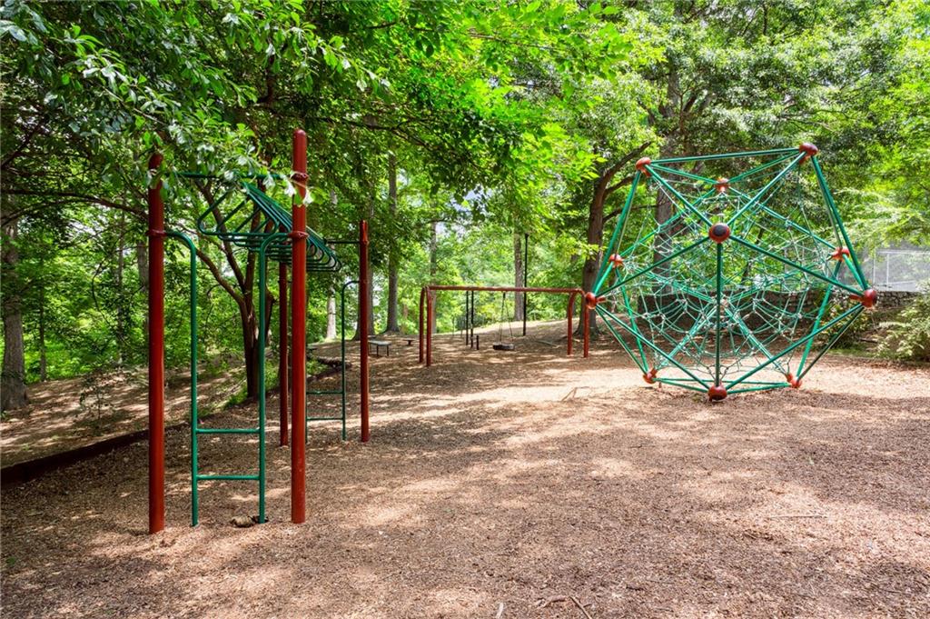 1014 Seaboard Avenue NW