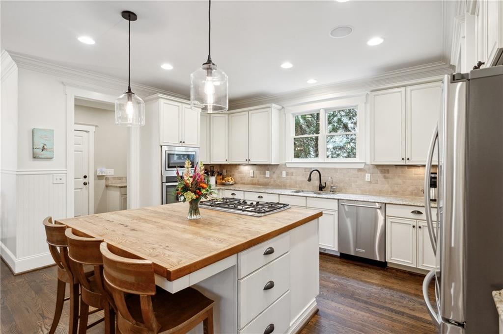 1014 Seaboard Avenue NW