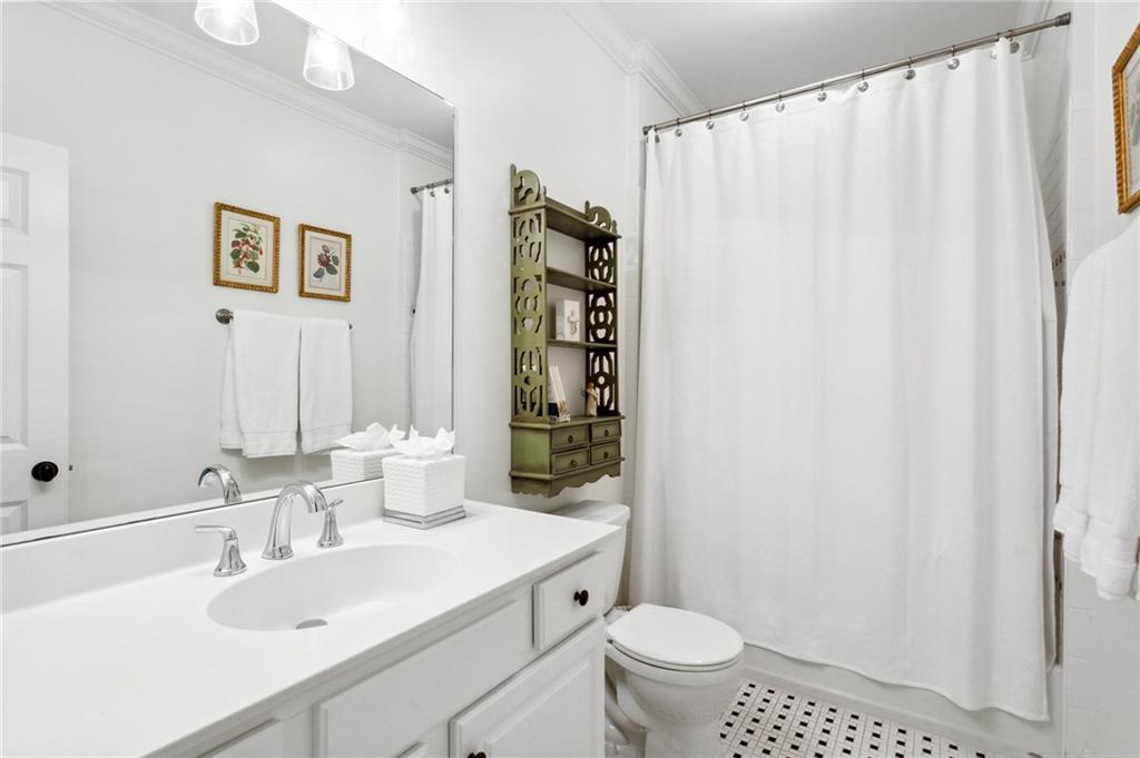 1014 Seaboard Avenue NW