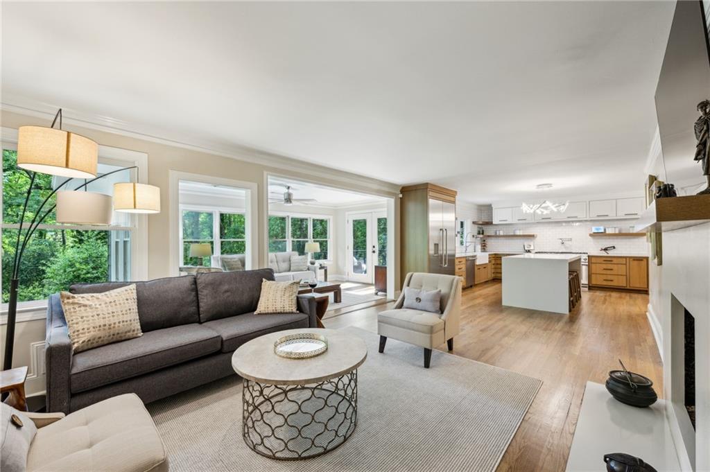 1130 Angelo Court NE