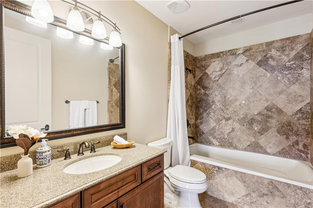 2233 Peachtree Road NE Unit 903