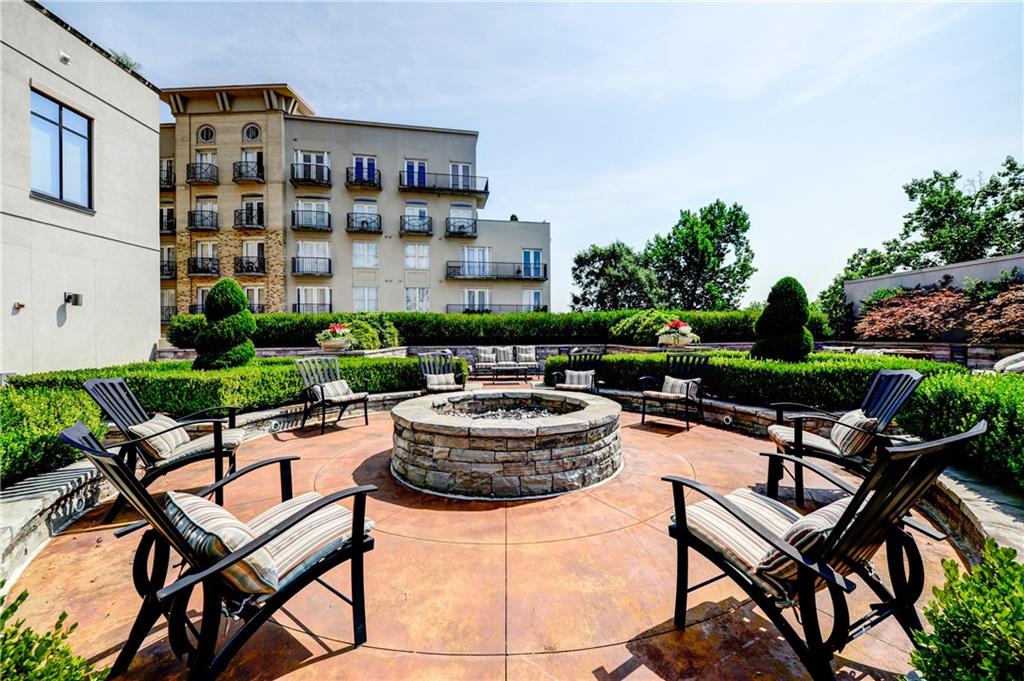 2233 Peachtree Road NE Unit 903