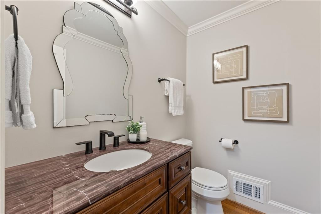 1042 Trailridge Place