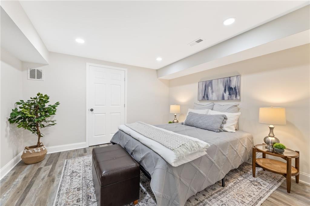 1042 Trailridge Place