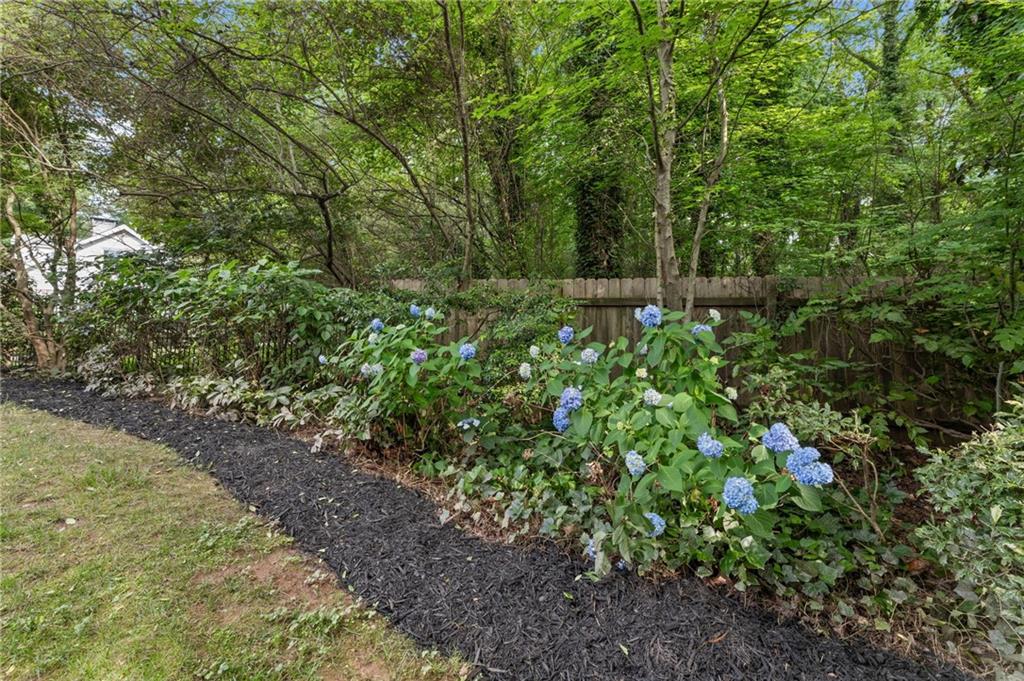 1042 Trailridge Place