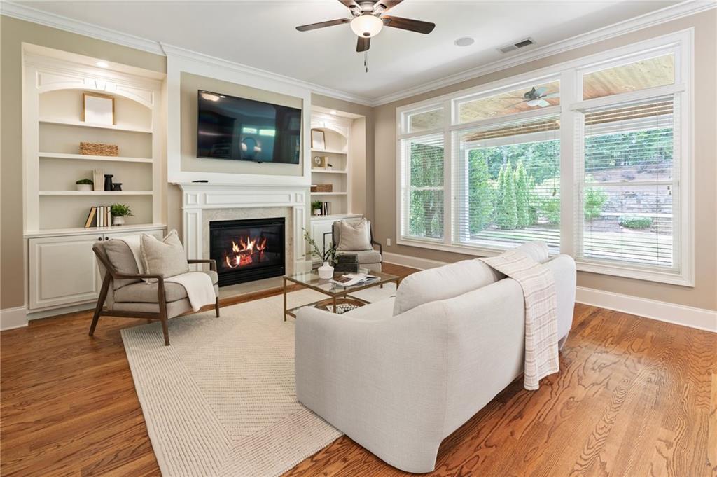 2165 Mcfarlin Lane