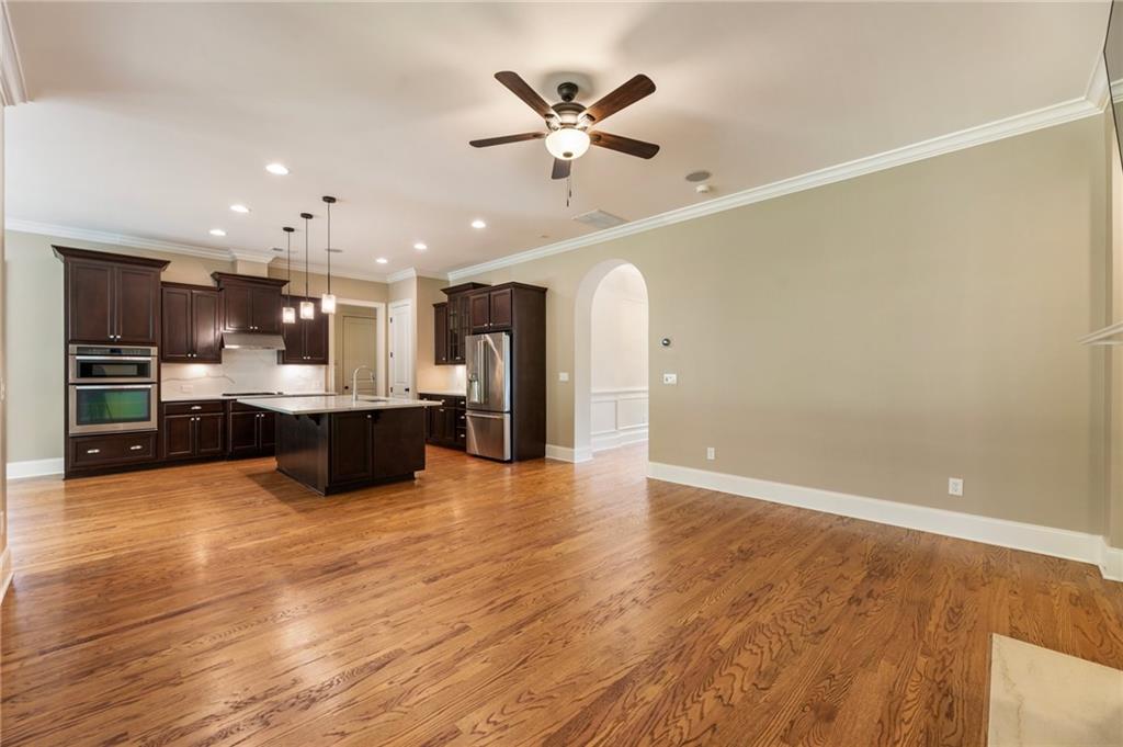 2165 Mcfarlin Lane