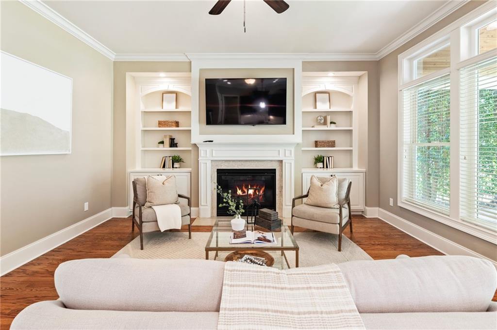 2165 Mcfarlin Lane