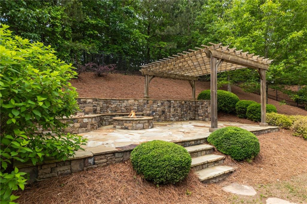 2165 Mcfarlin Lane