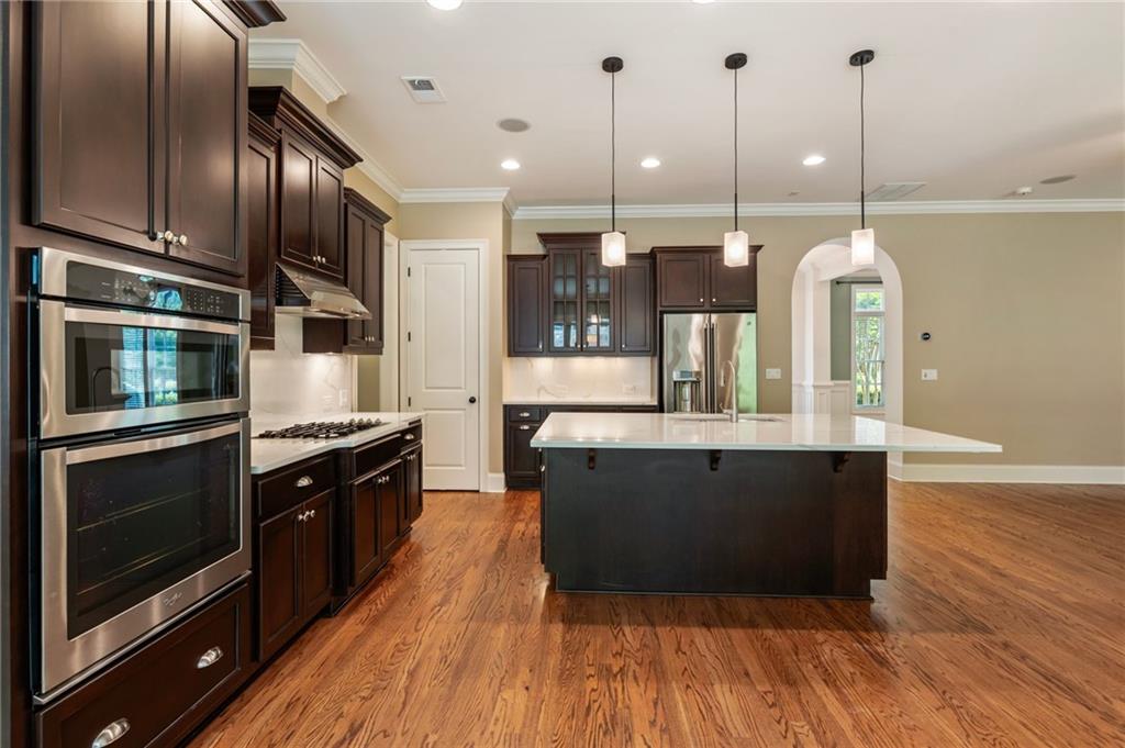 2165 Mcfarlin Lane