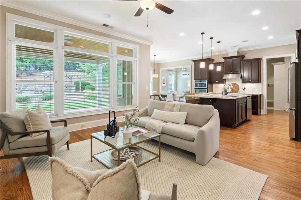2165 Mcfarlin Lane