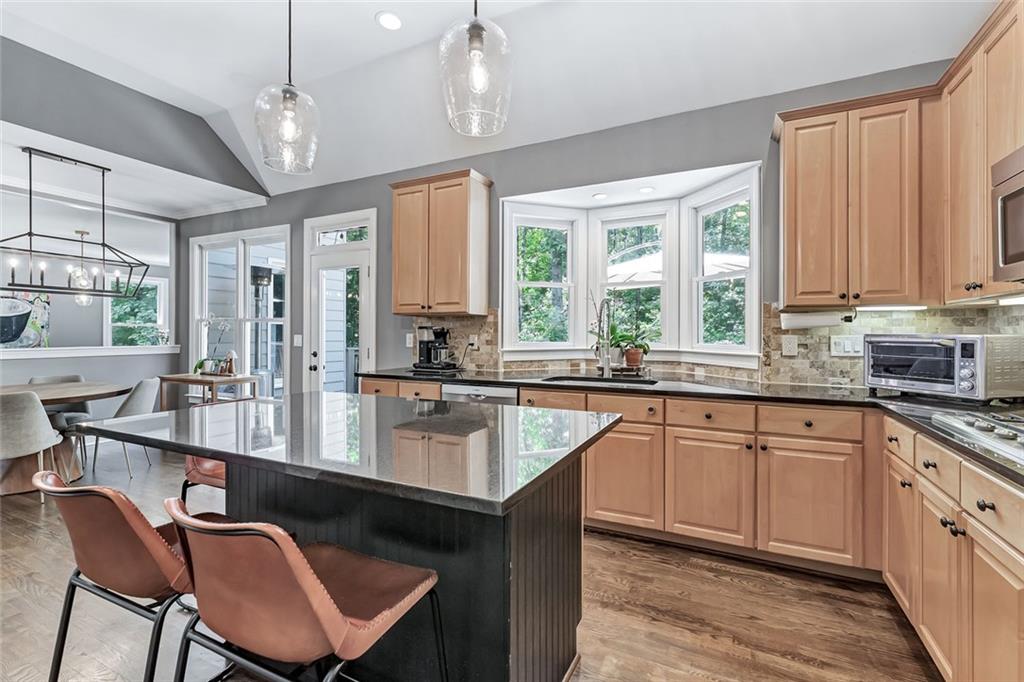 4045 Bridle Ridge Drive